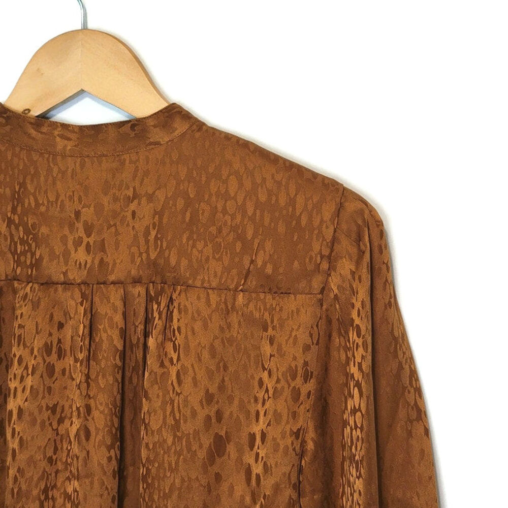 ALC Silk Animal Print Blouse Mandarin Collar Long Sleeve Chic Button Down Work 8 - Picture 9 of 16